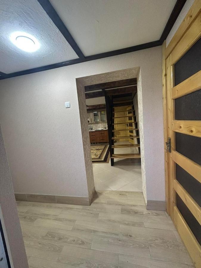Pid Lisochkom Verkhovyna Bagian luar foto